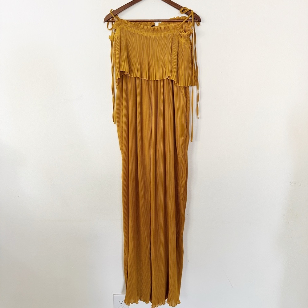 Mable Mustard Yellow Jumpsuit Medium NWT - Picture 6 of 7